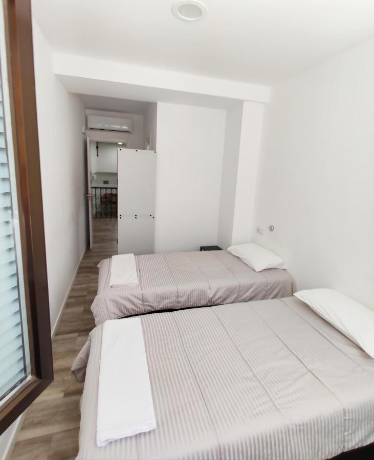 Palafox 23 Hostel Madrid Luaran gambar