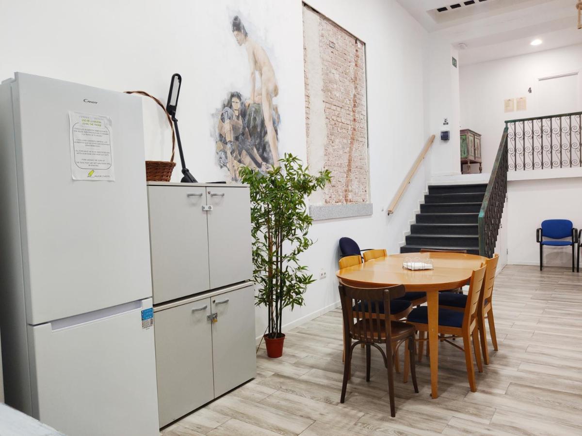 Palafox 23 Hostel Madrid Luaran gambar