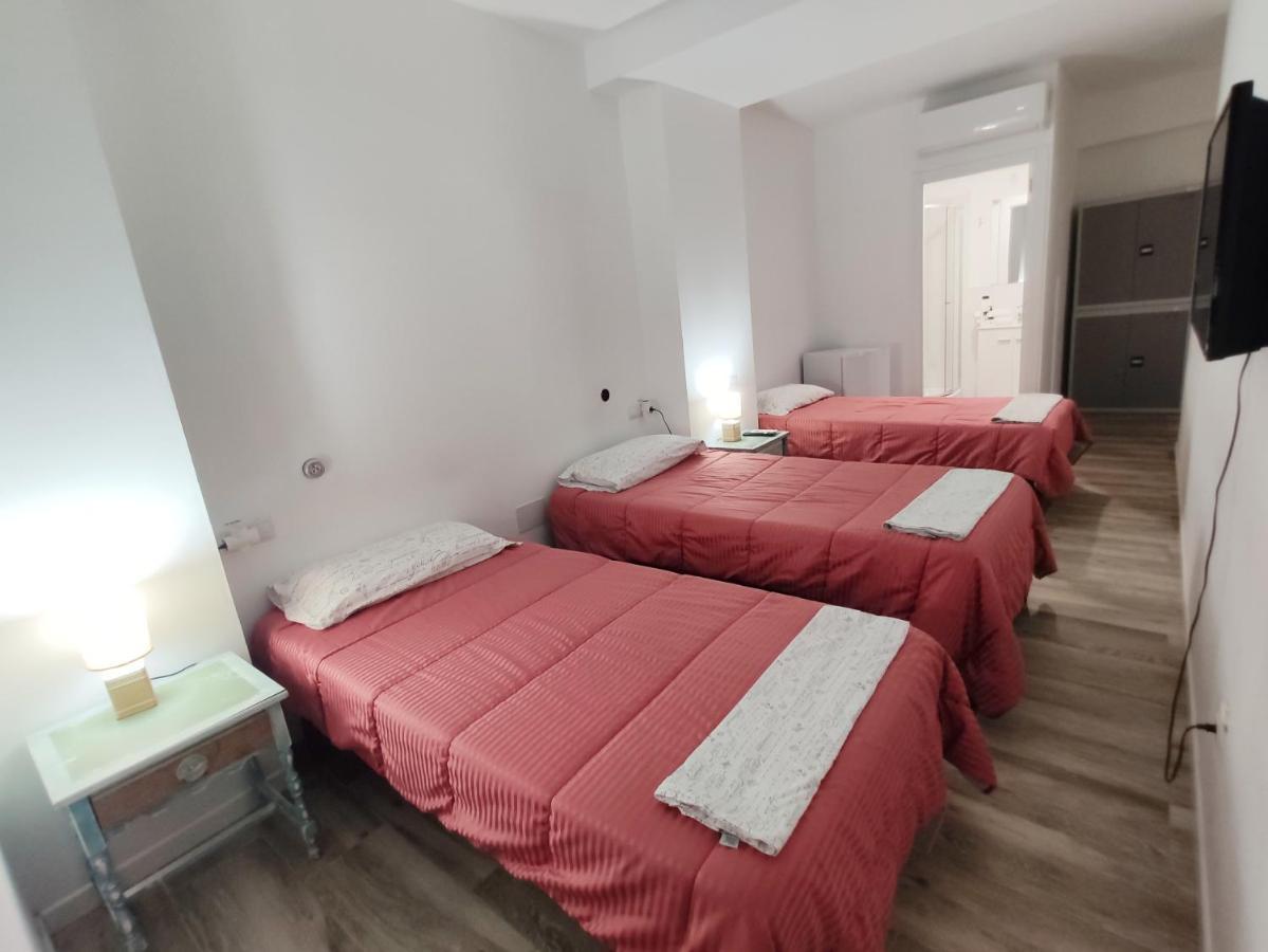 Palafox 23 Hostel Madrid Luaran gambar