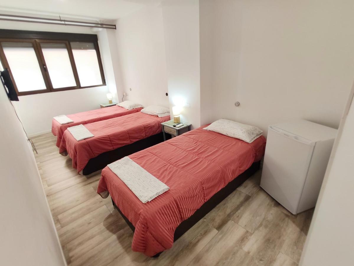 Palafox 23 Hostel Madrid Luaran gambar